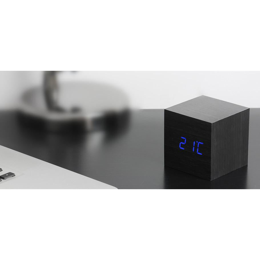 #color_black-blue