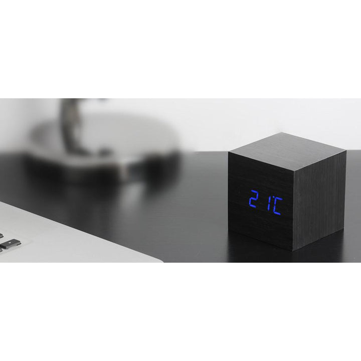 #color_black-blue