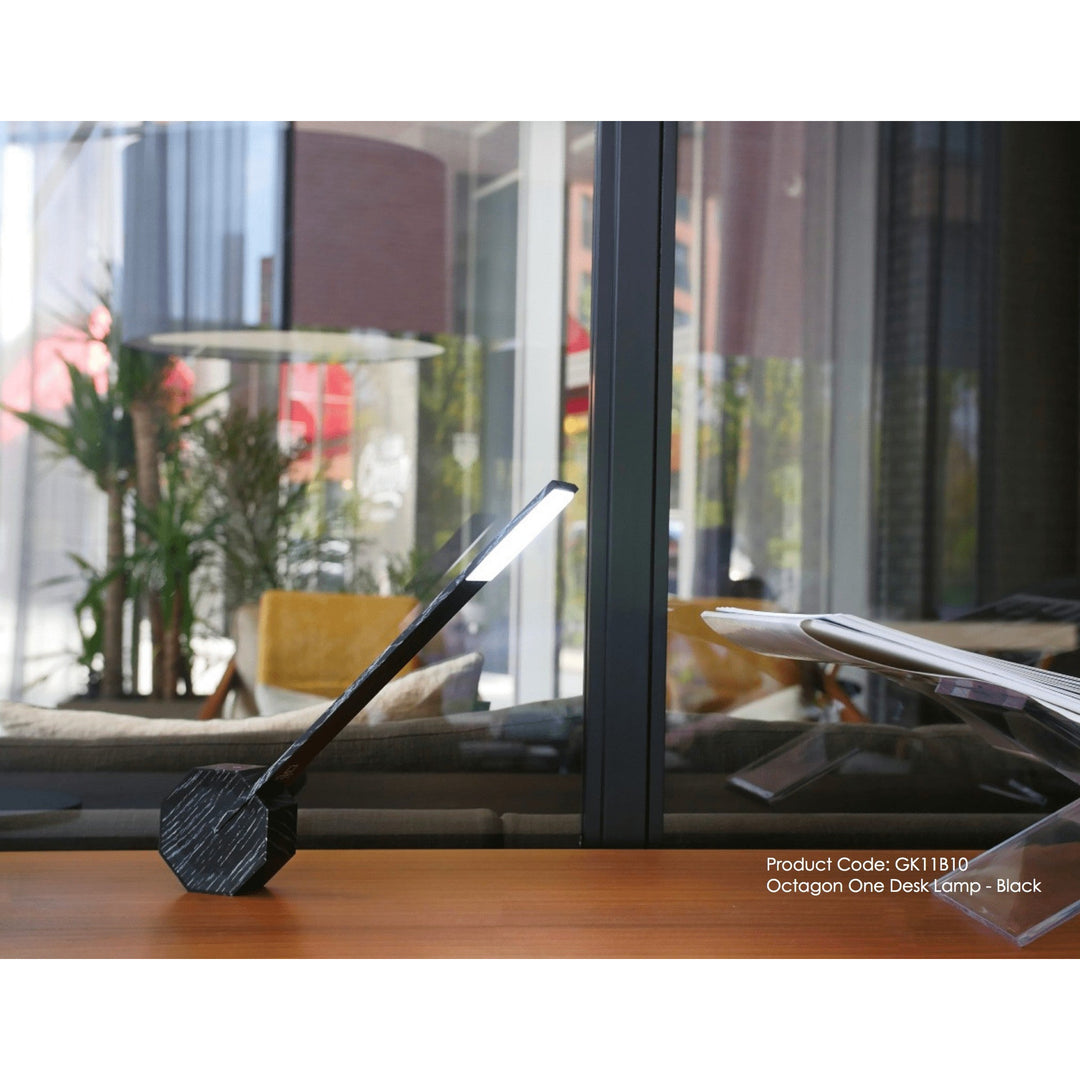 Kutia Octagon One Desk Lamp