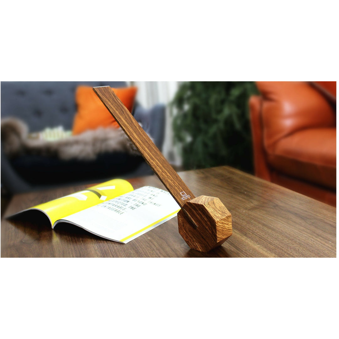 Kutia Octagon One Desk Lamp